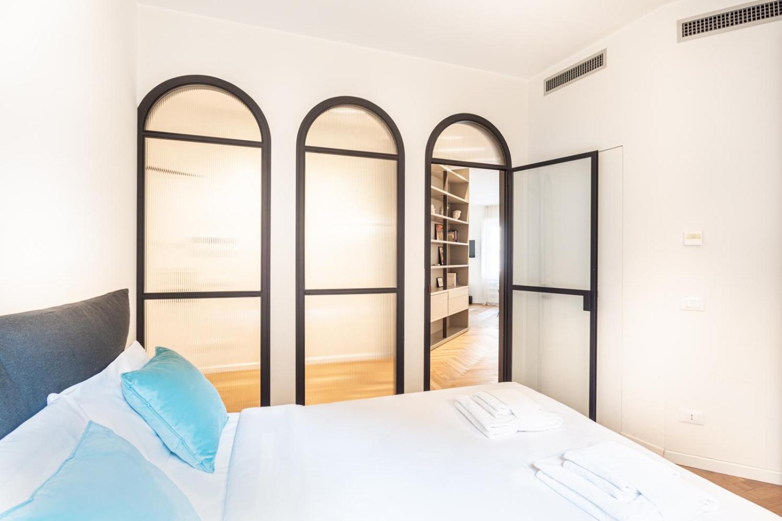 Cool And Big Central Apartment Duomo - White ميلان المظهر الخارجي الصورة